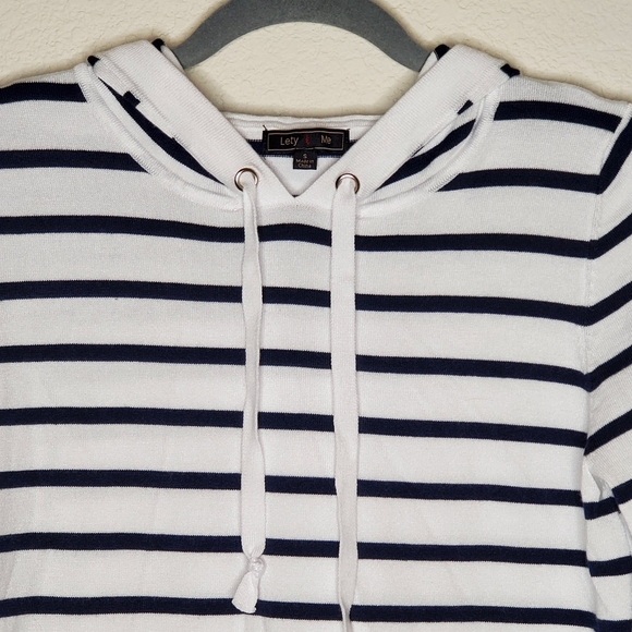 Lety & Me Striped Hoodie. NWOT - Picture 3 of 12